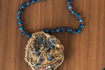 Les Bijoux